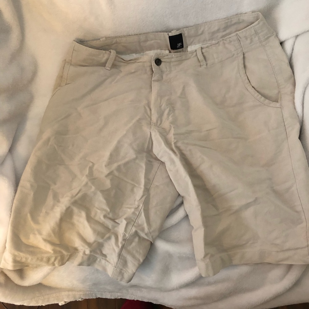 J.Ferrar size 32x10 1/4 chambray 100% cotton short